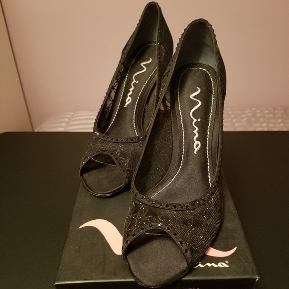 High heels - Picture 2 of 5